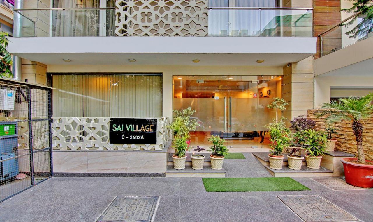 Treebo Sai Village Gold Souk - Sec 43 Gurgaon Exterior photo